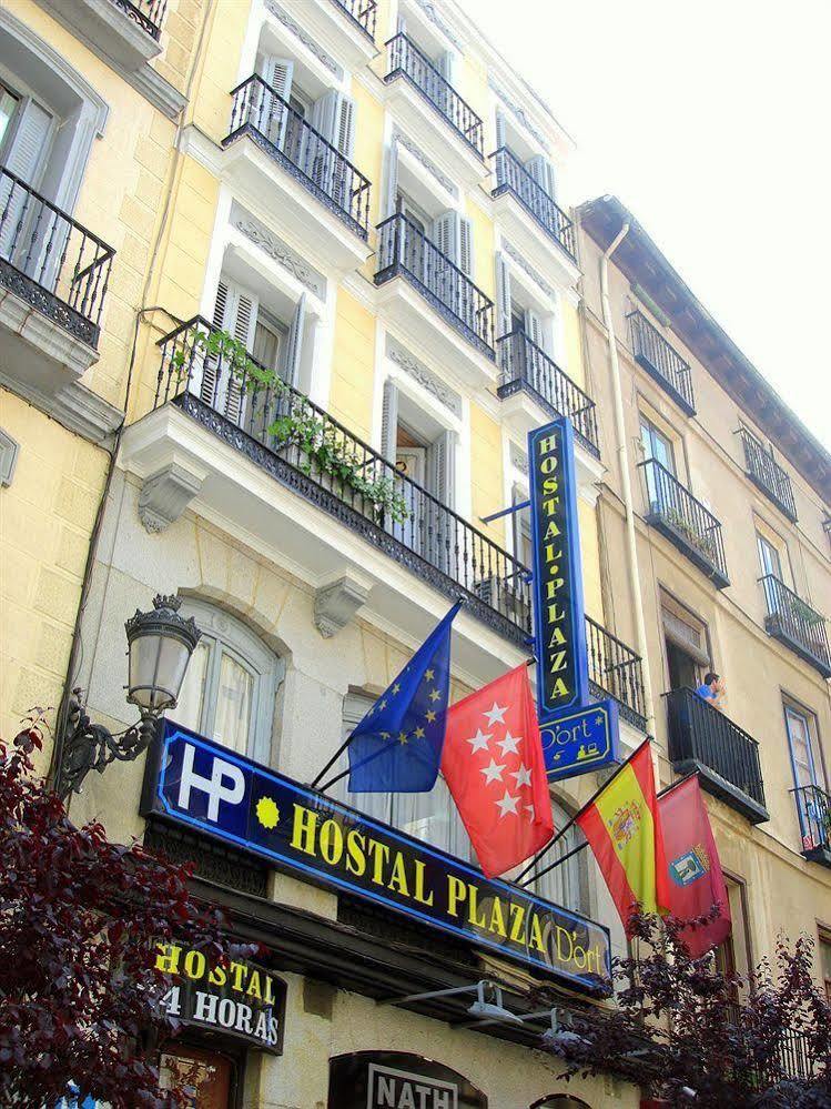 Ch Plaza D'Ort Rooms IV Мадрид Екстериор снимка